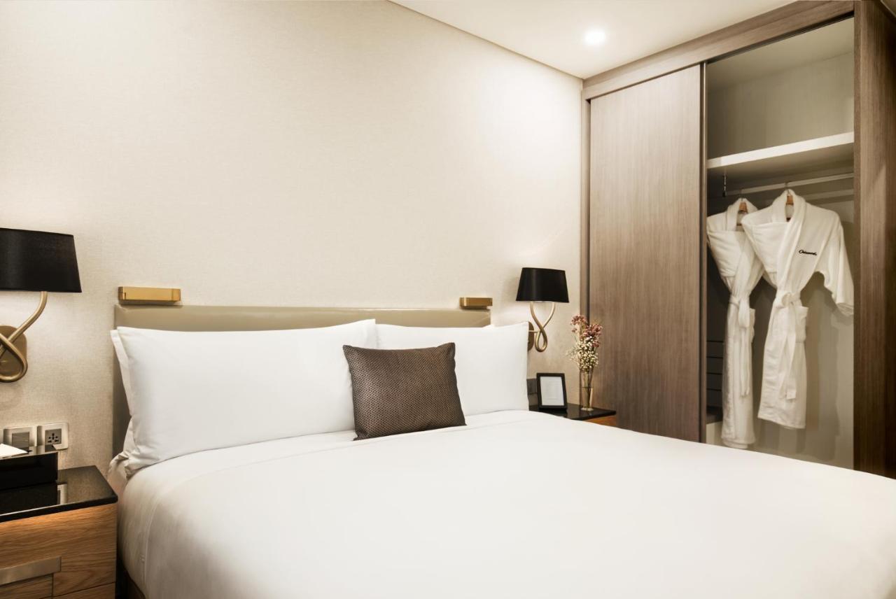 Oakwood Residence Saigon Хошимін Екстер'єр фото