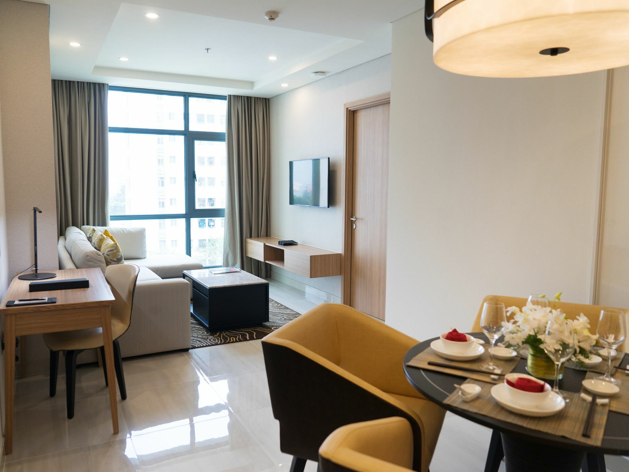 Oakwood Residence Saigon Хошимін Екстер'єр фото
