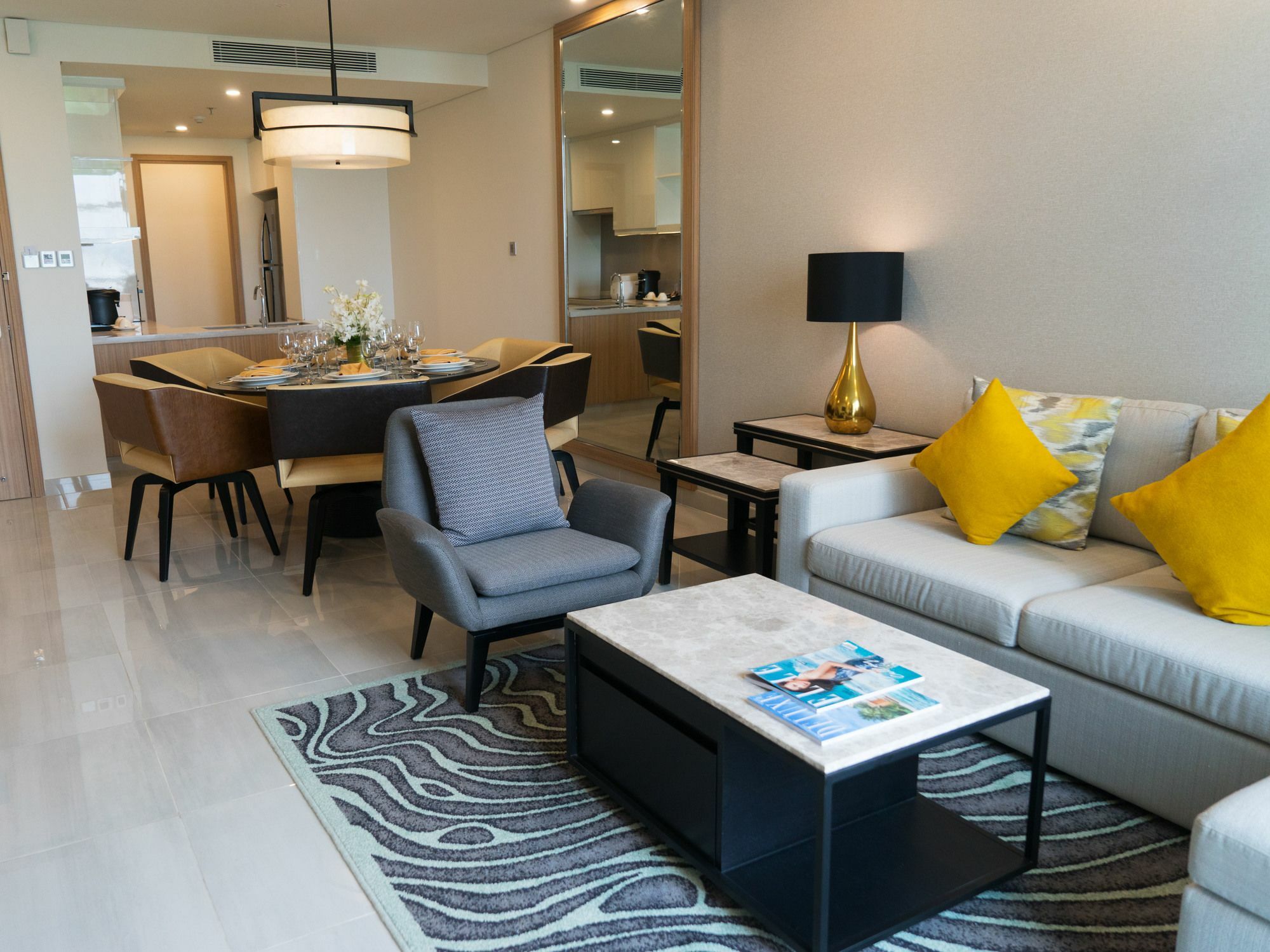 Oakwood Residence Saigon Хошимін Екстер'єр фото