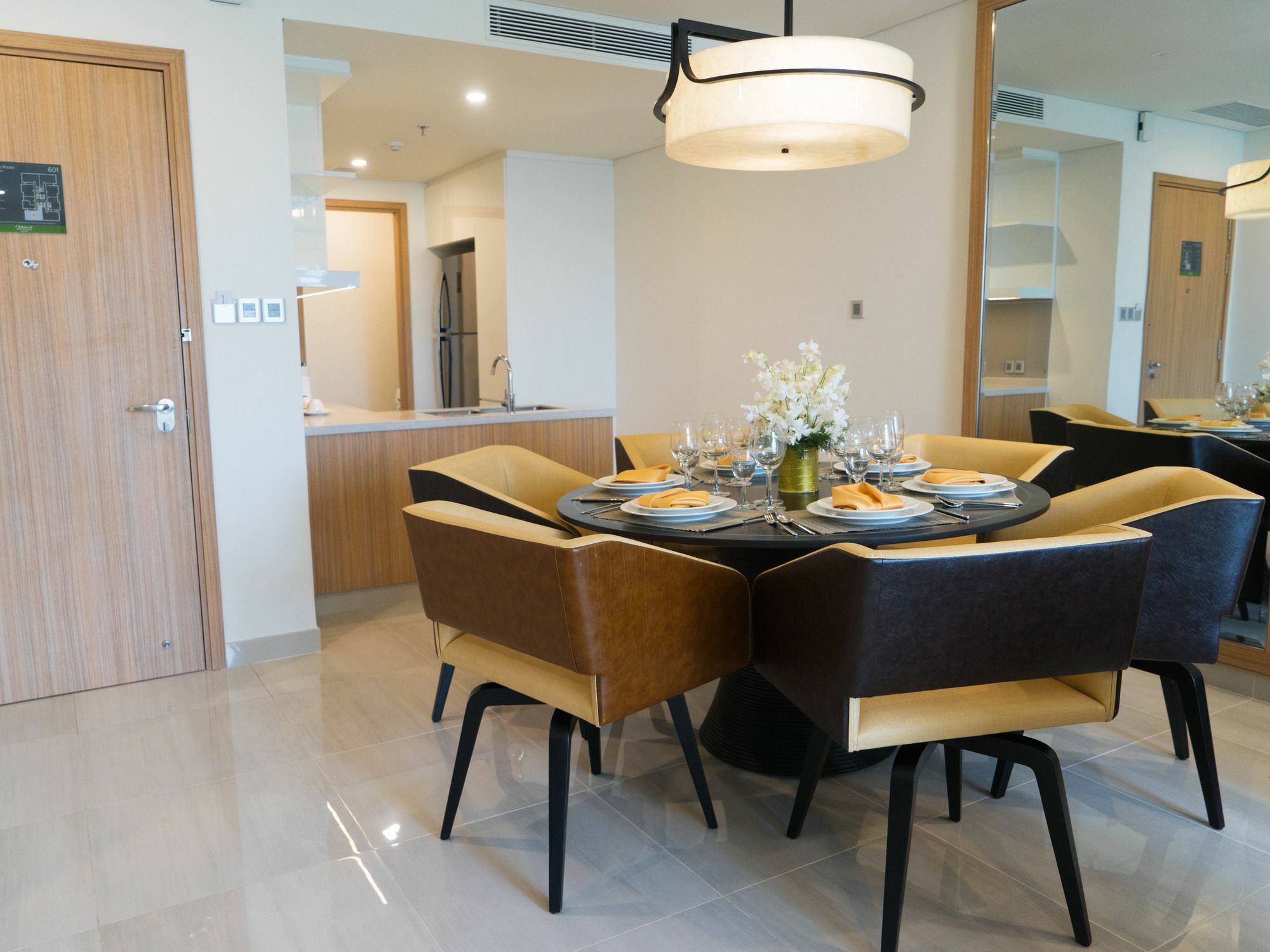 Oakwood Residence Saigon Хошимін Екстер'єр фото